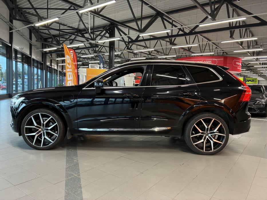 VOLVO XC60 2021