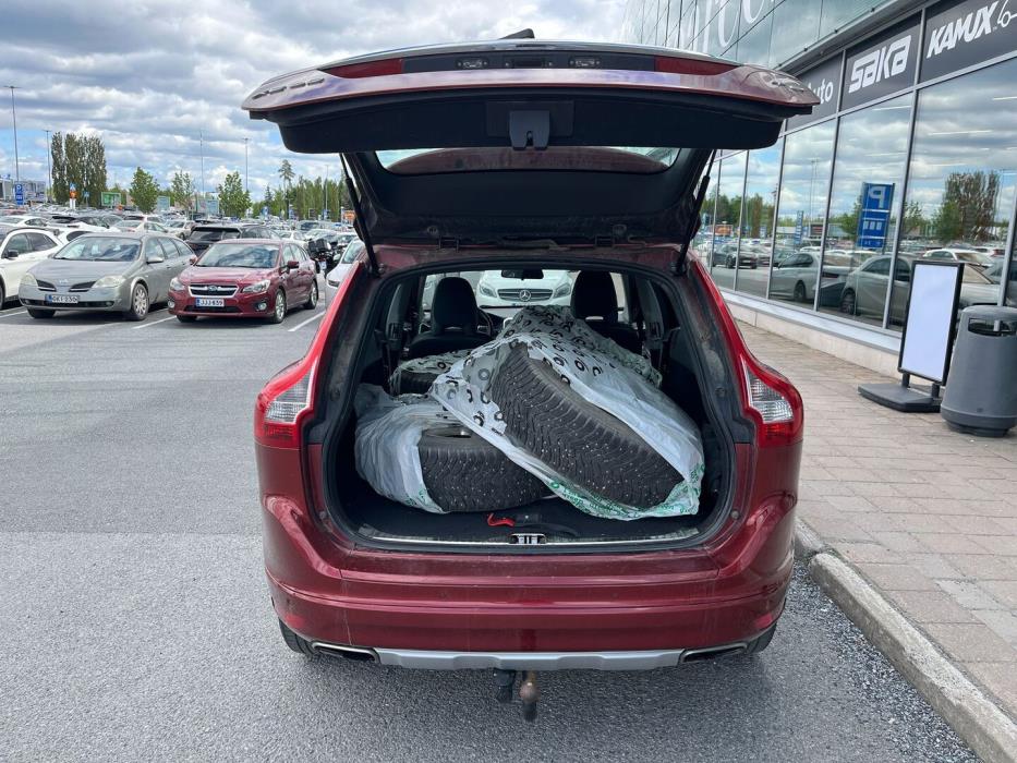 VOLVO XC60 2016
