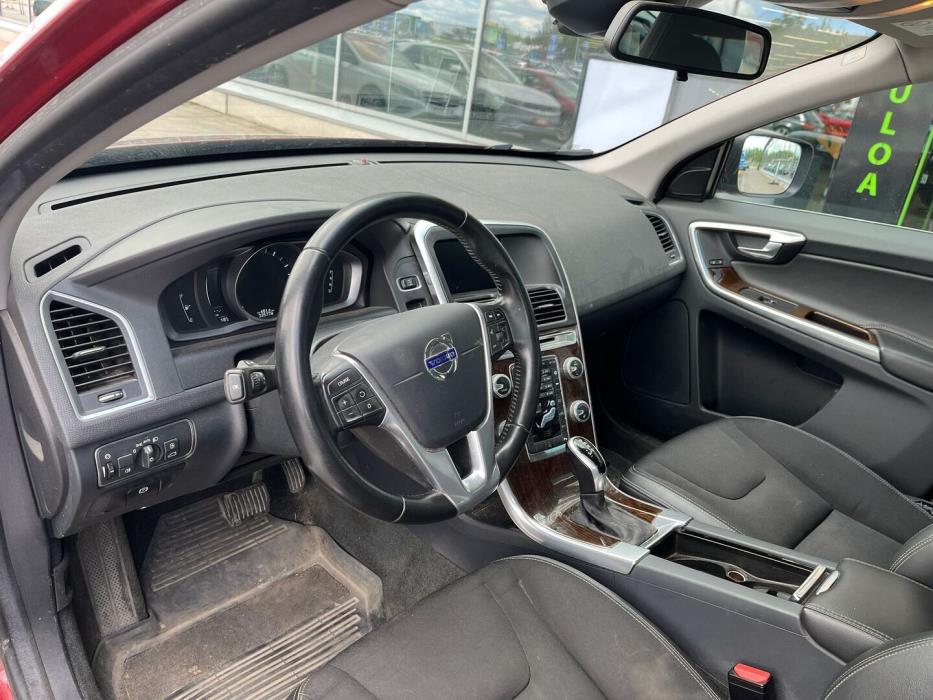 VOLVO XC60 2016