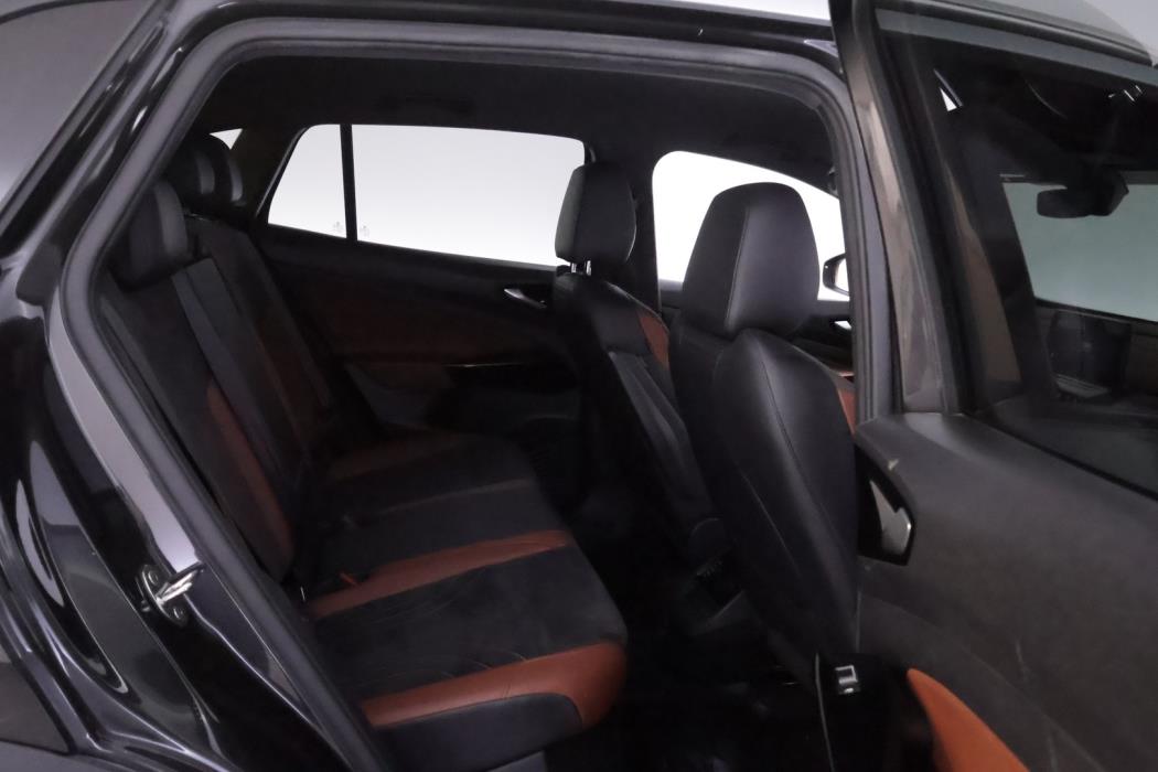 VOLKSWAGEN ID.4 2021