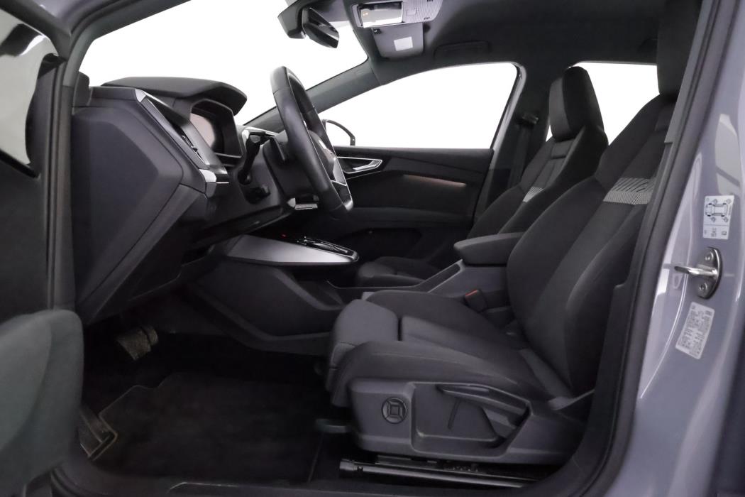 AUDI Q4 e-tron 2023