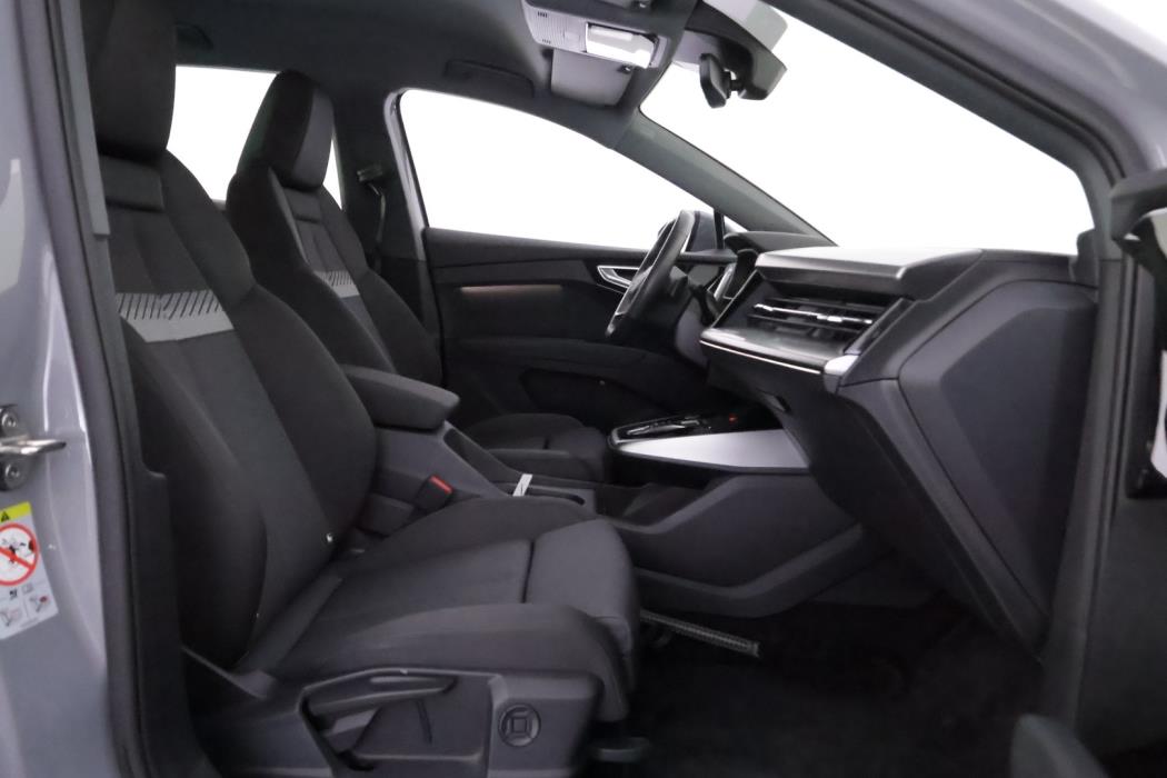 AUDI Q4 e-tron 2023