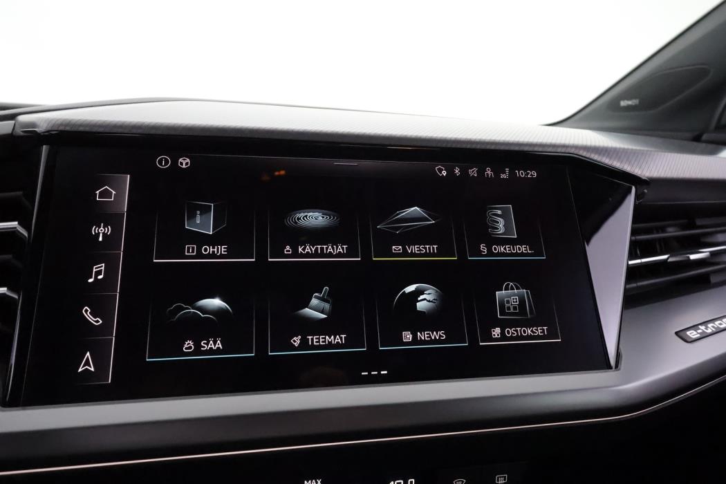 AUDI Q4 e-tron 2023