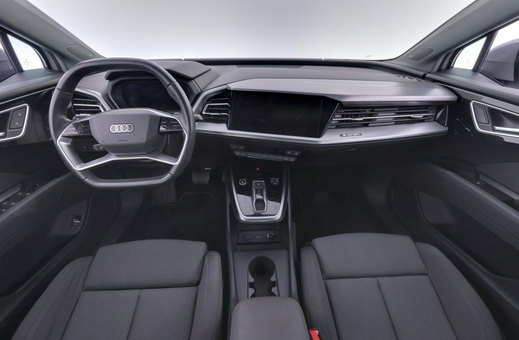 AUDI Q4 e-tron 2023