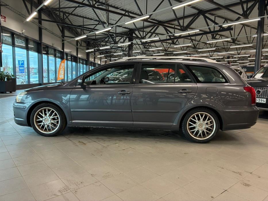 TOYOTA Avensis 2007