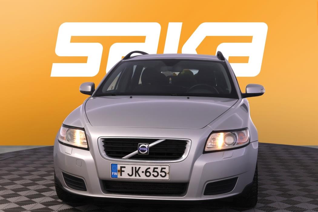 VOLVO V50 2009