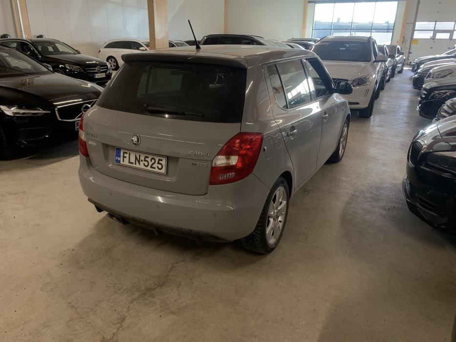 SKODA Fabia 2014