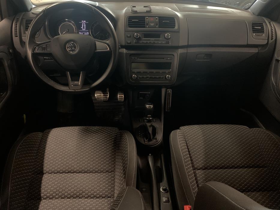SKODA Fabia 2014