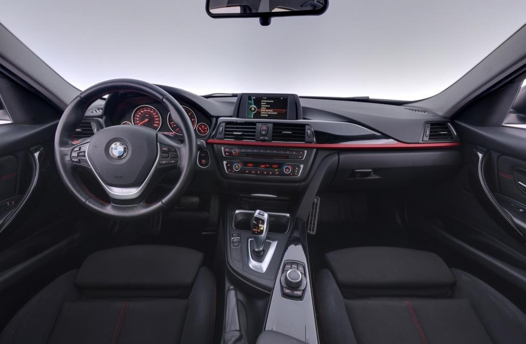 BMW 320 2014