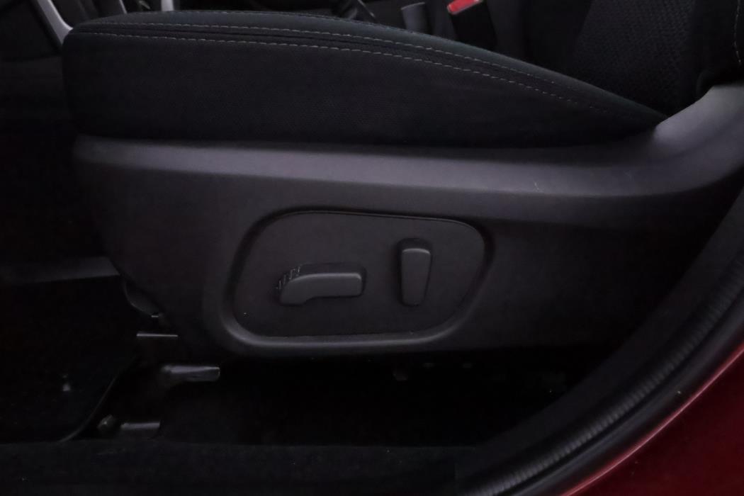 SUBARU Forester 2016