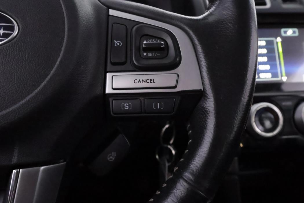 SUBARU Forester 2016