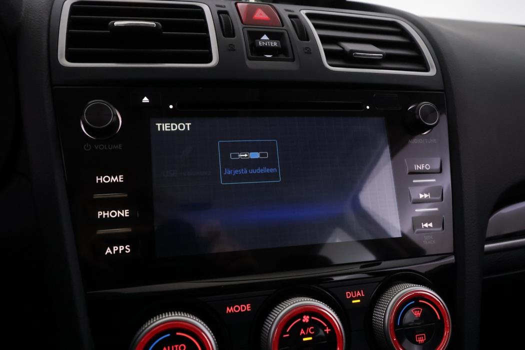 SUBARU Forester 2016