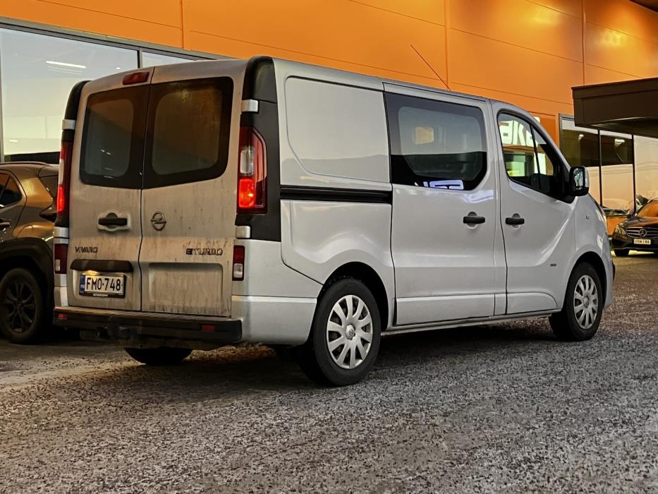 OPEL Vivaro 2016