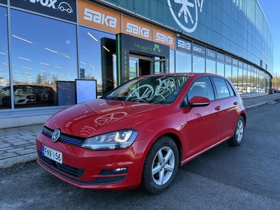VOLKSWAGEN Golf 2016