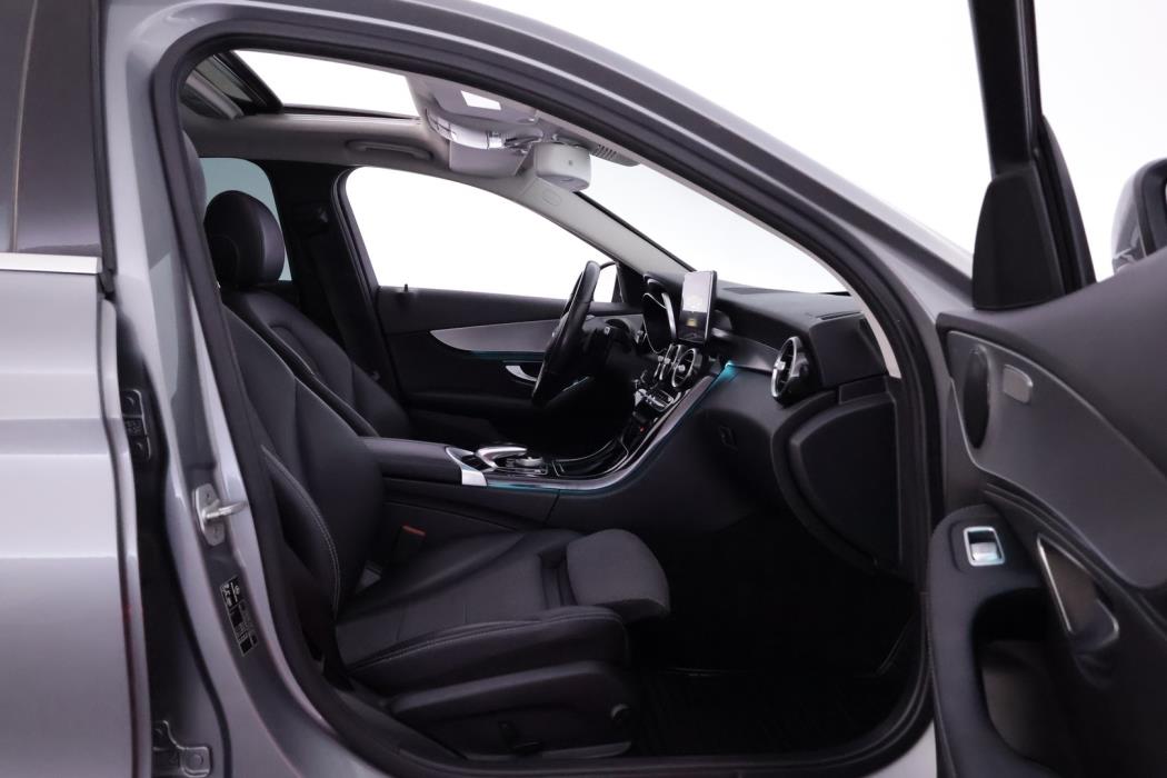 MERCEDES-BENZ C 2016