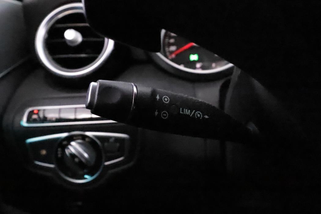 MERCEDES-BENZ C 2016