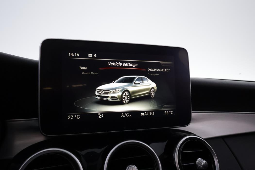 MERCEDES-BENZ C 2016
