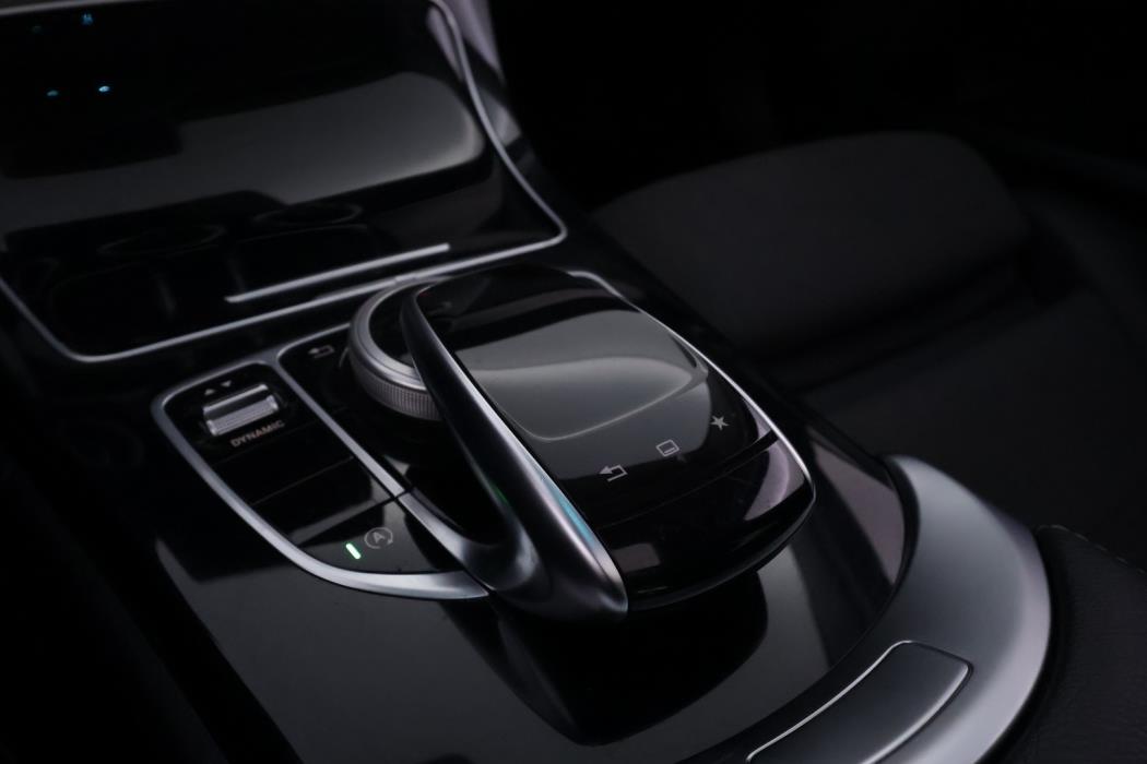 MERCEDES-BENZ C 2016