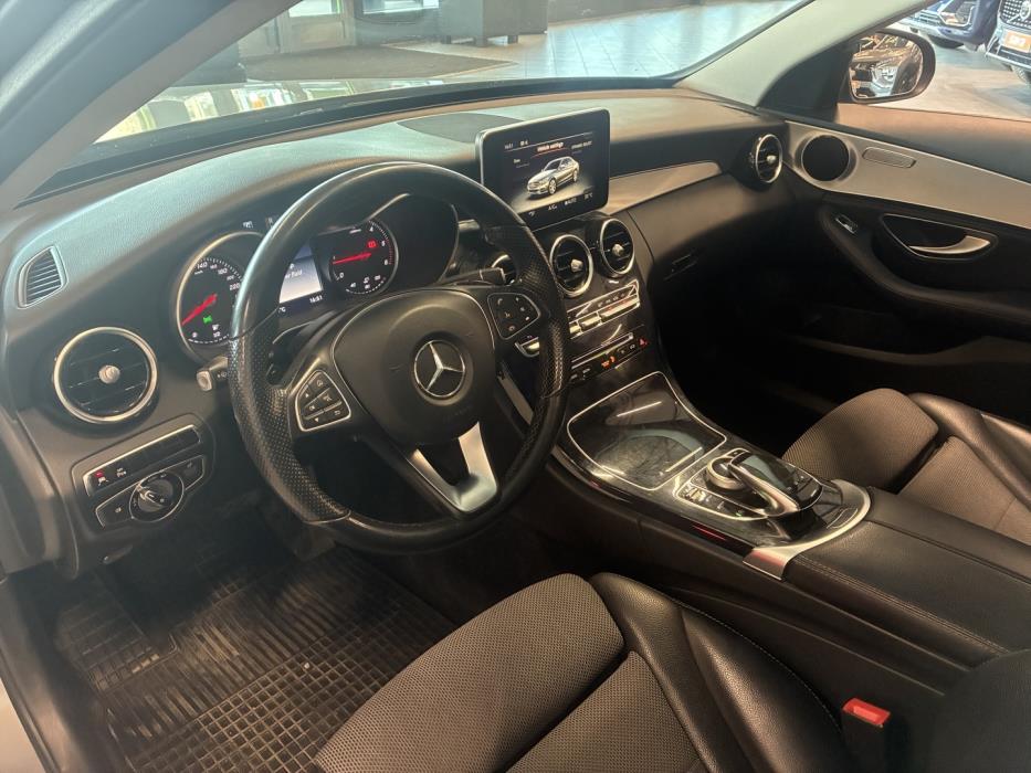 MERCEDES-BENZ C 2016