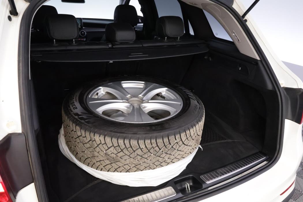 MERCEDES-BENZ GLC 2017