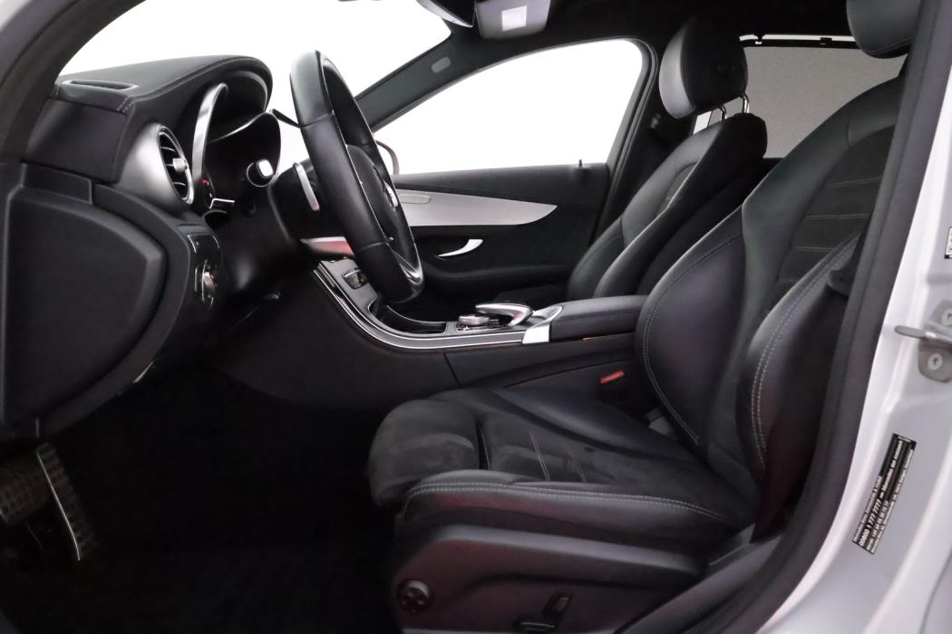 MERCEDES-BENZ C 2020