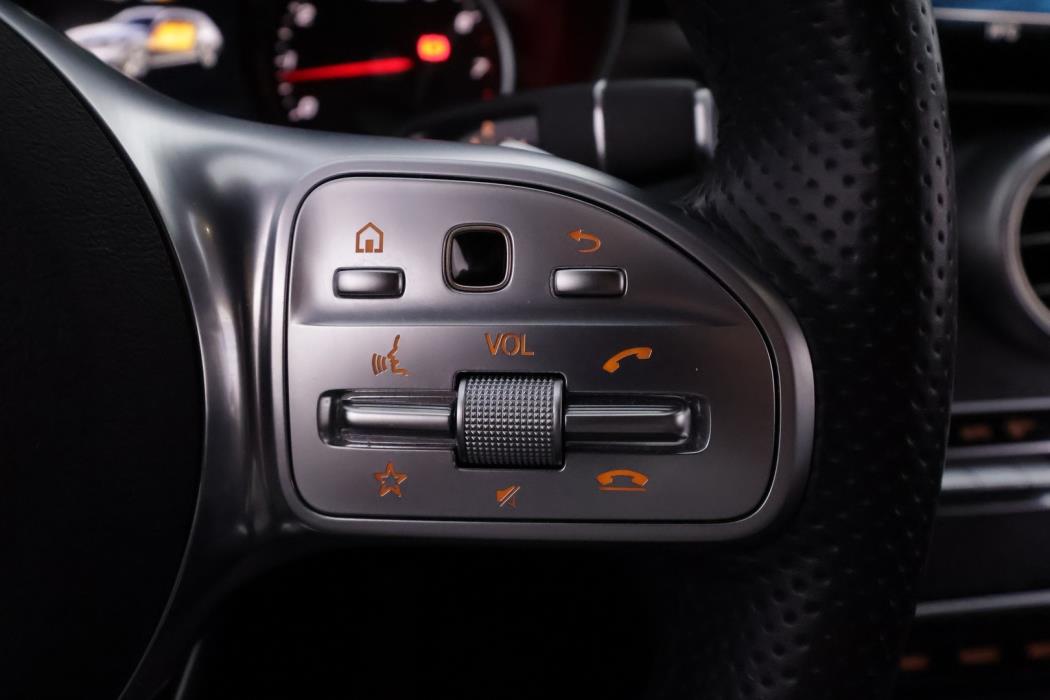 MERCEDES-BENZ C 2020