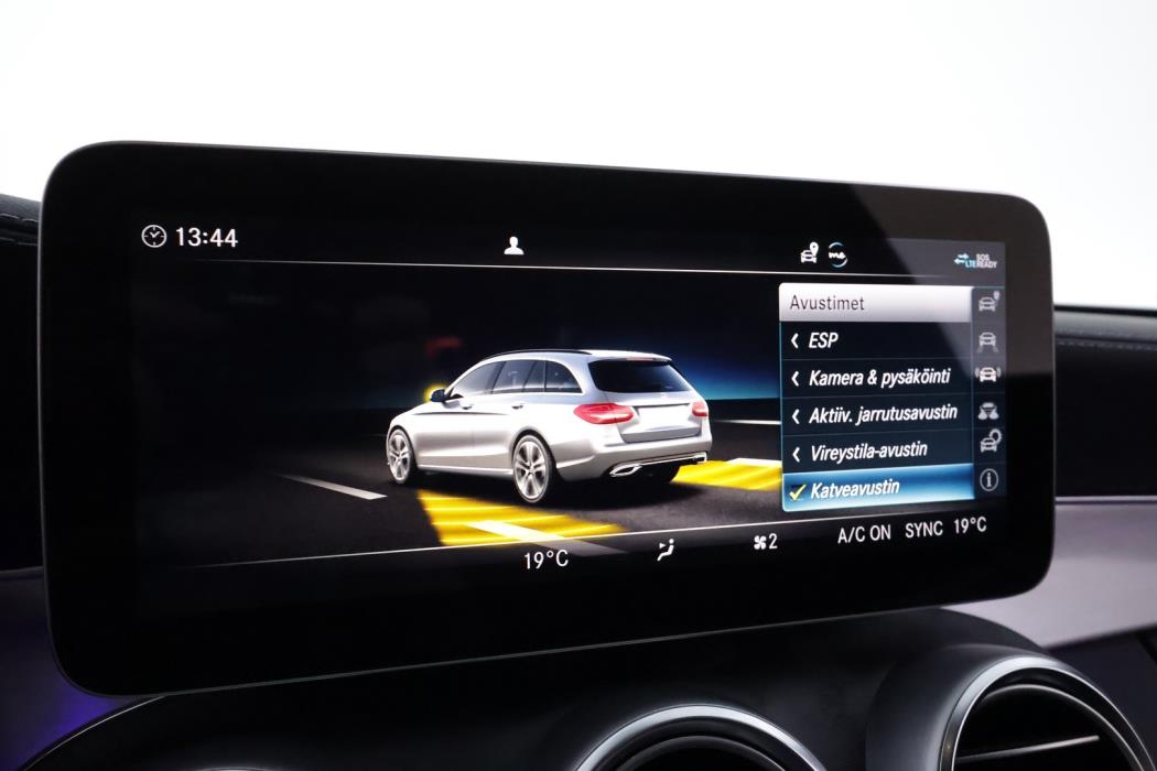 MERCEDES-BENZ C 2020