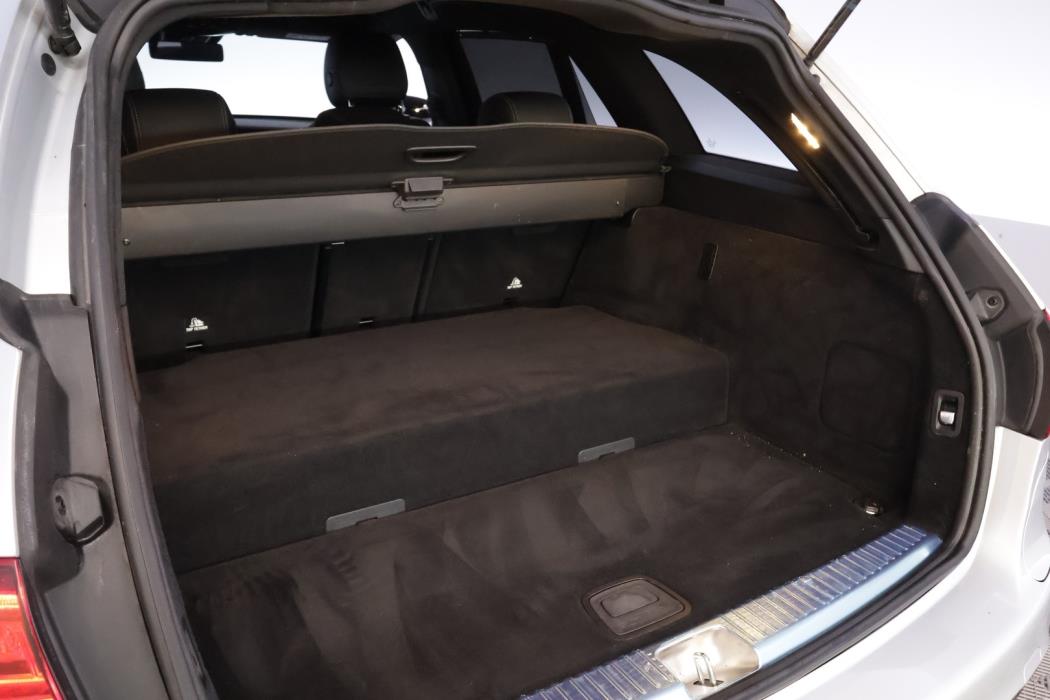 MERCEDES-BENZ C 2020