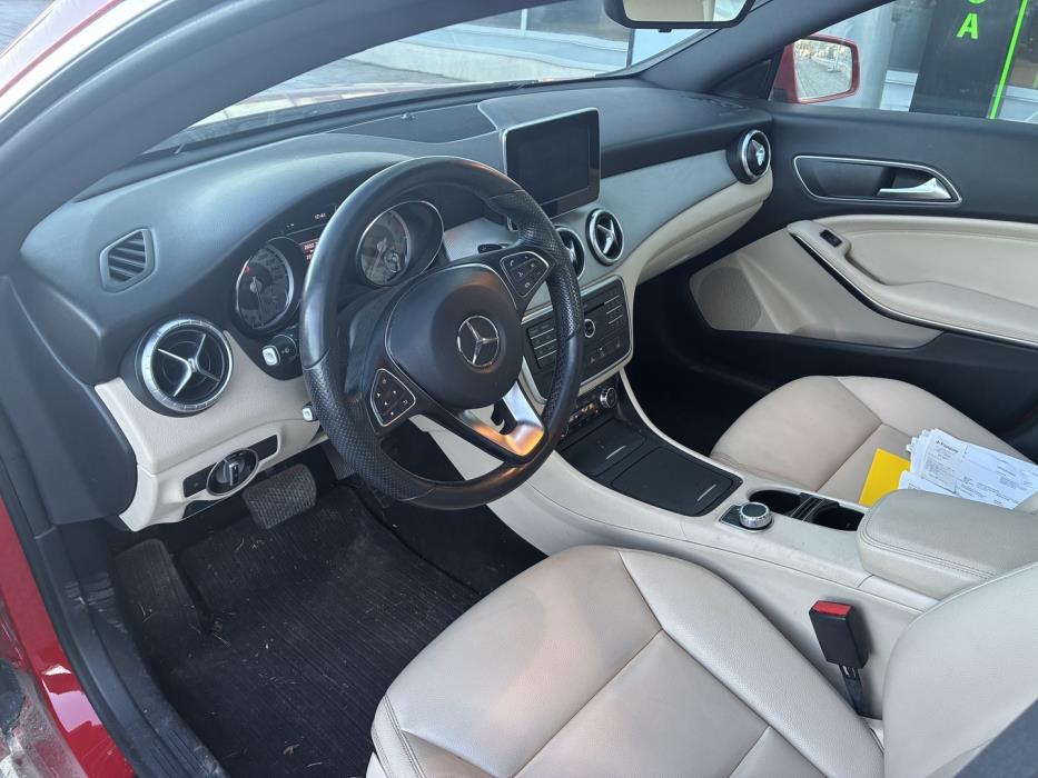 MERCEDES-BENZ CLA 2015