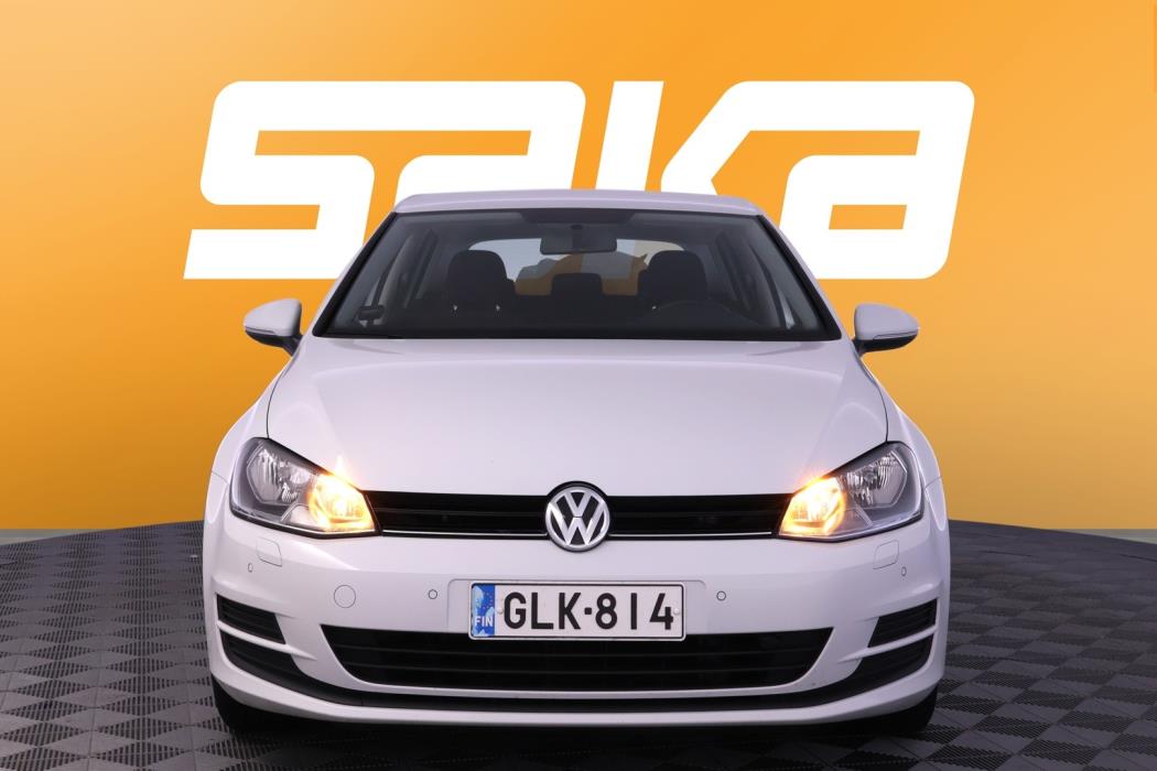 VOLKSWAGEN Golf 2015