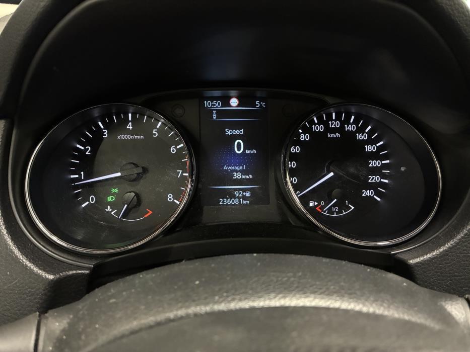 NISSAN Qashqai 2015