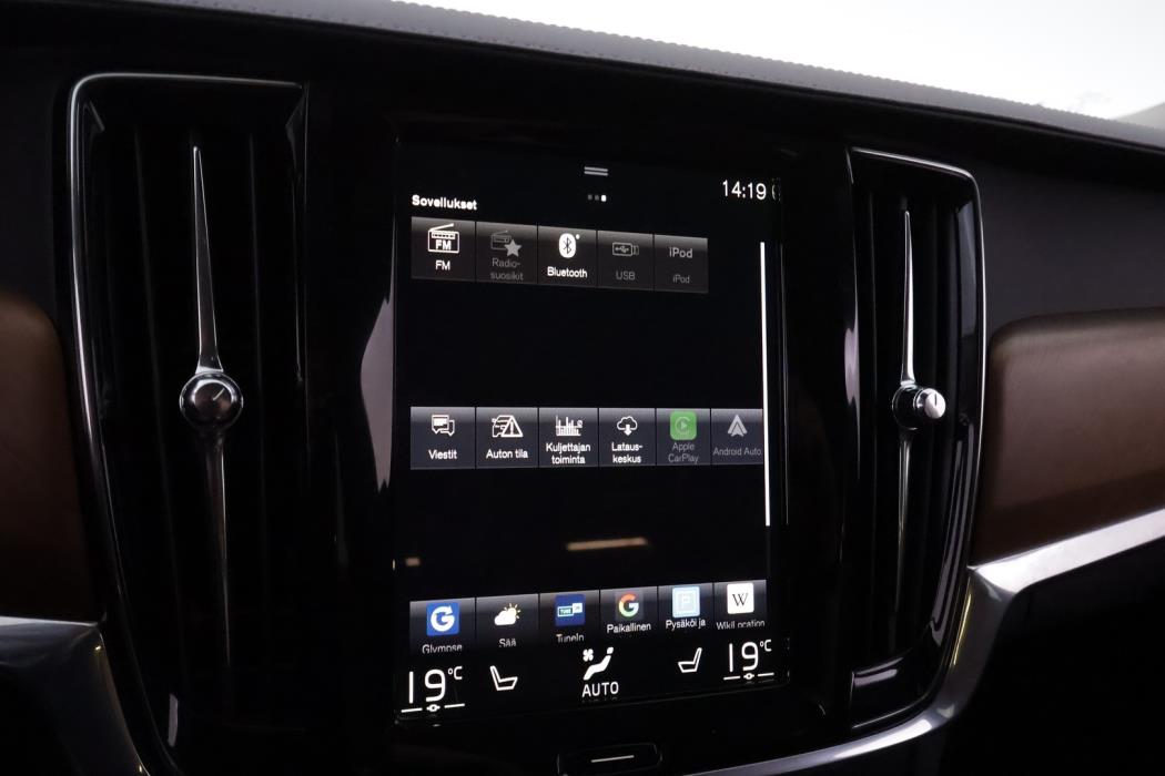 VOLVO S90 2020