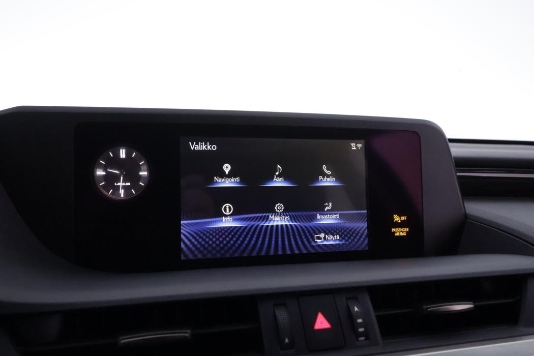 LEXUS ES 2019