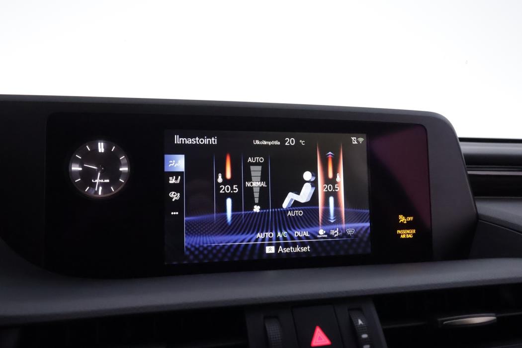 LEXUS ES 2019