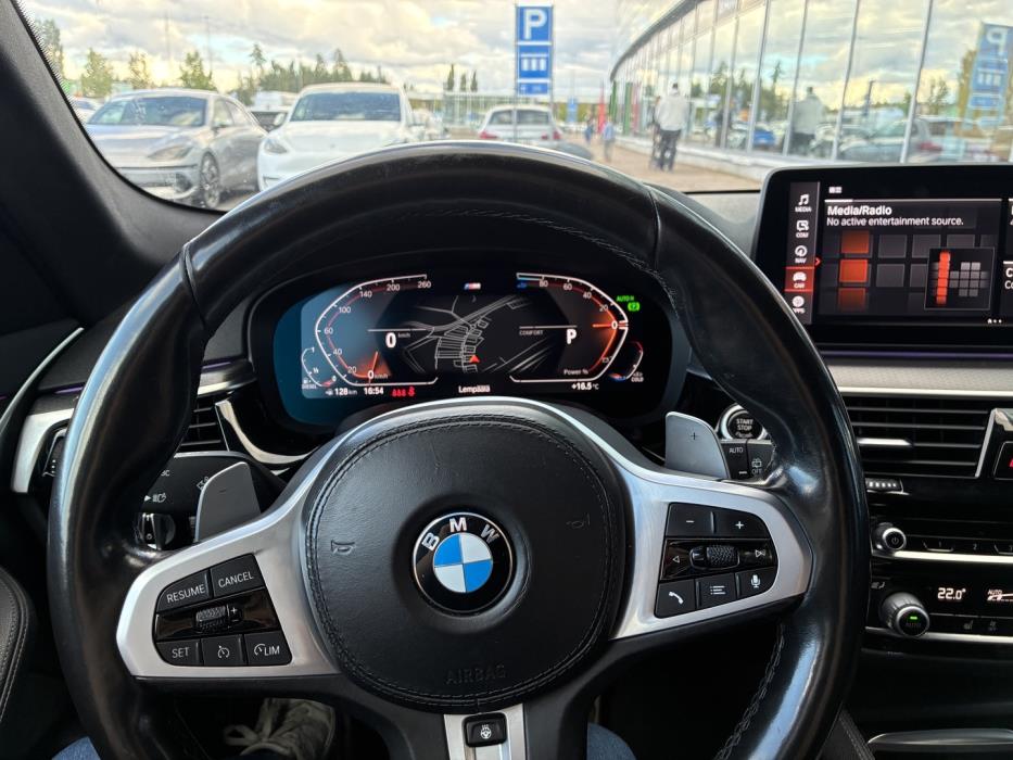 BMW 520 2021
