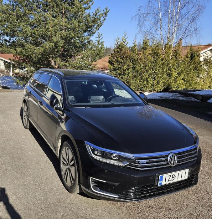 VOLKSWAGEN Passat 2018