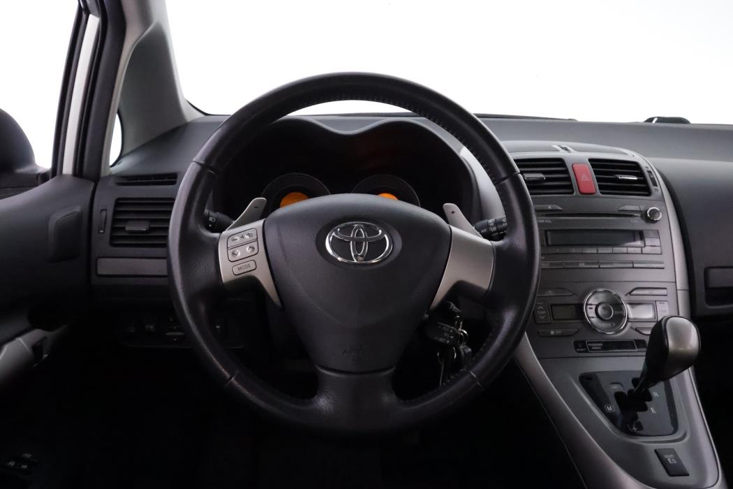 TOYOTA Auris 2008