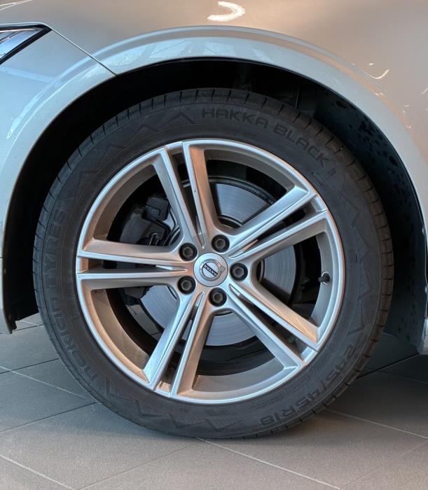 VOLVO V90 2017