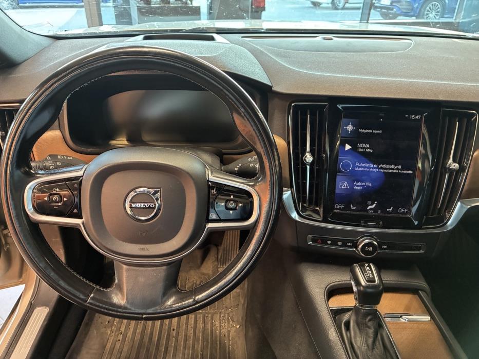 VOLVO V90 2017