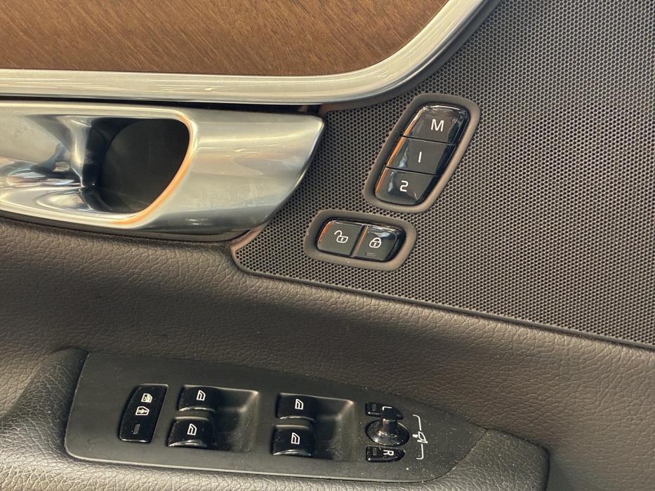 VOLVO V90 2017