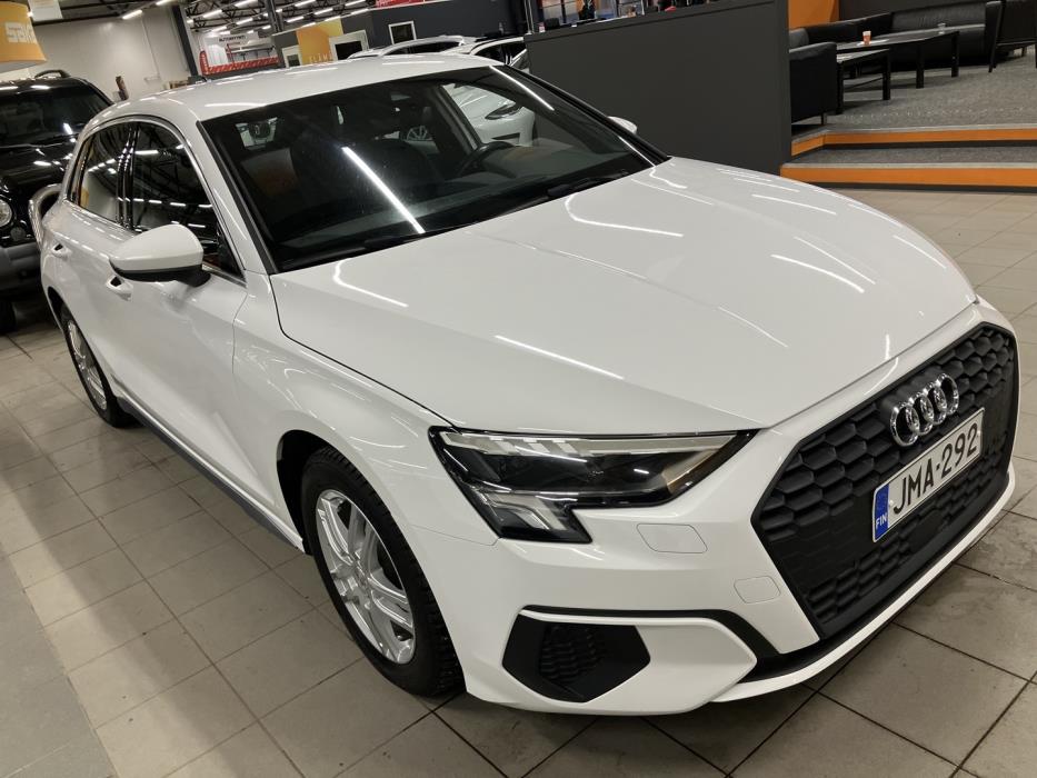 AUDI A3 2021