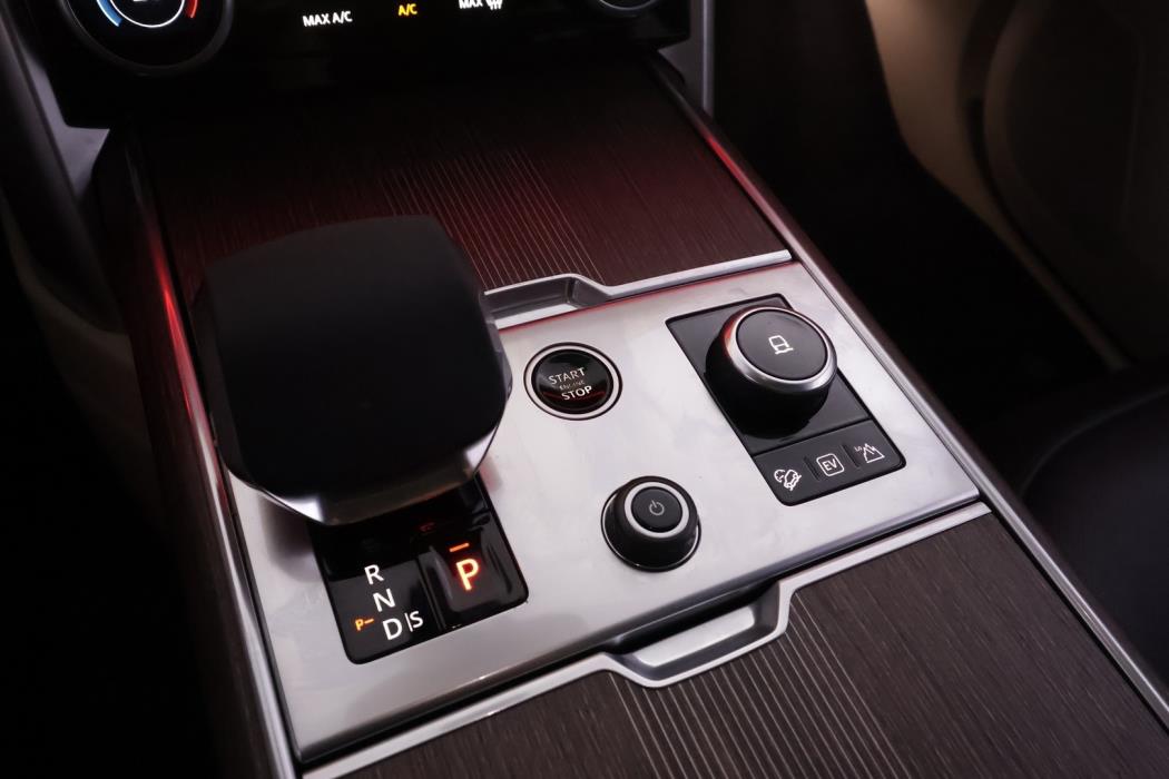 LAND ROVER Range Rover 2023