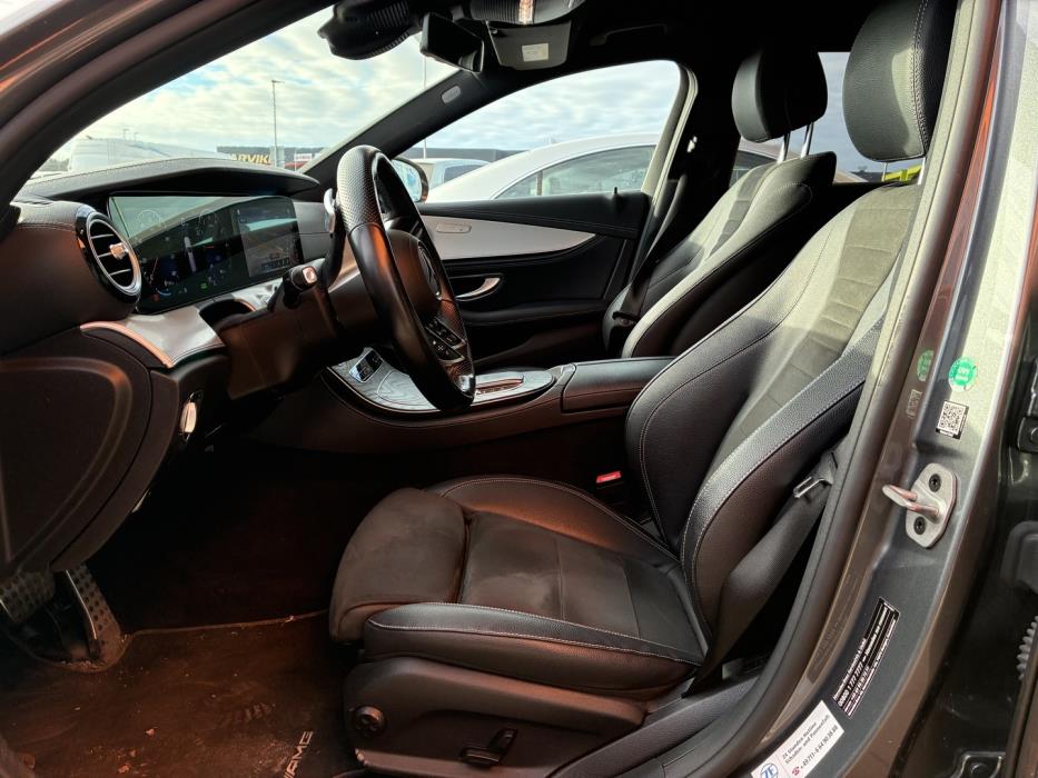 MERCEDES-BENZ E 2020