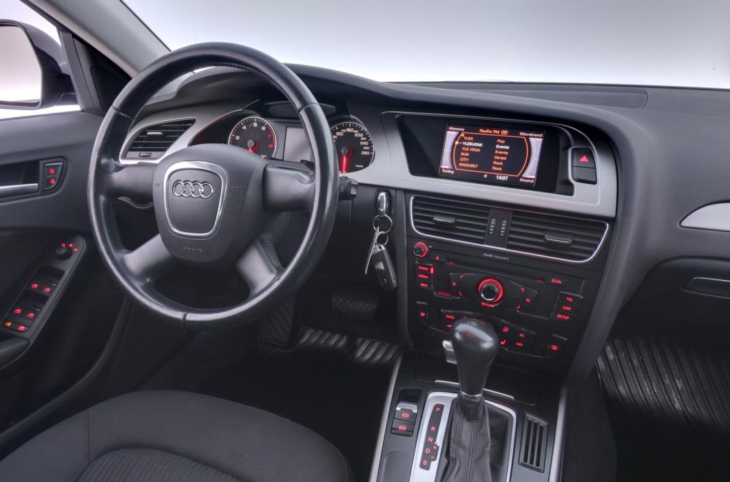 AUDI A4 2009