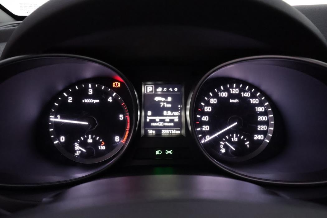 HYUNDAI Santa Fe 2017