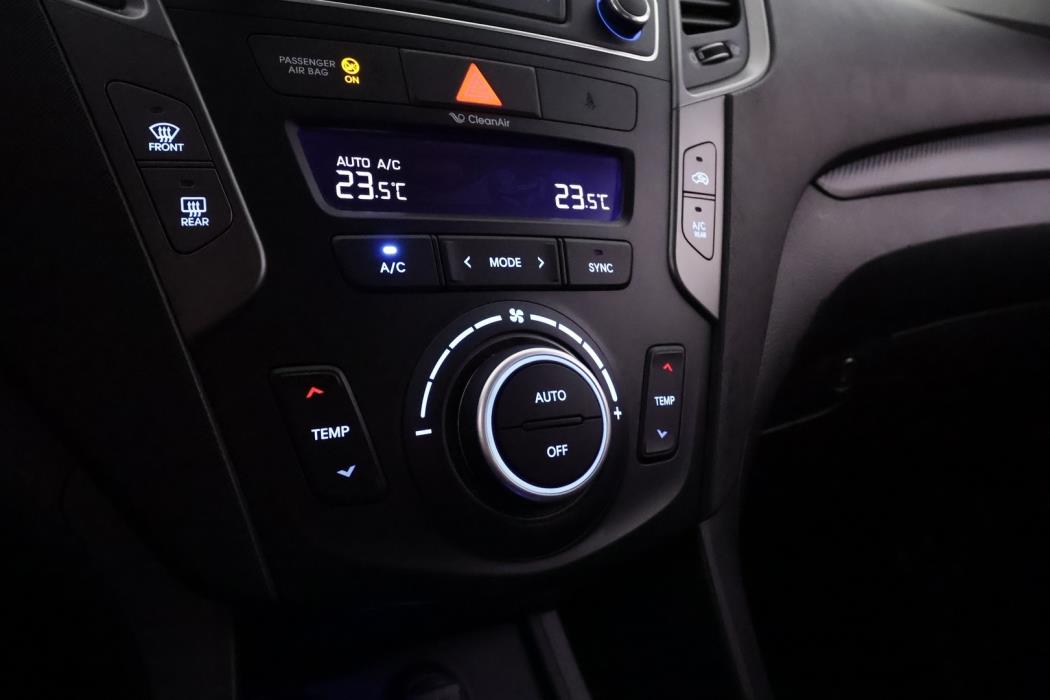 HYUNDAI Santa Fe 2017