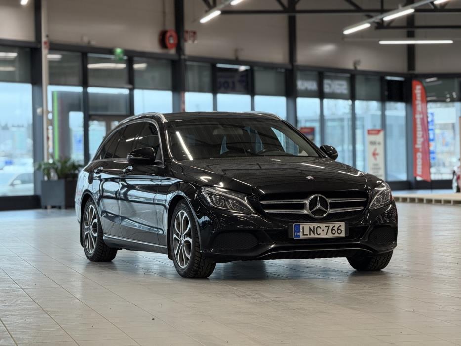 MERCEDES-BENZ C 2016