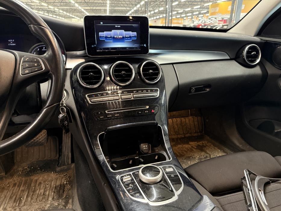 MERCEDES-BENZ C 2016