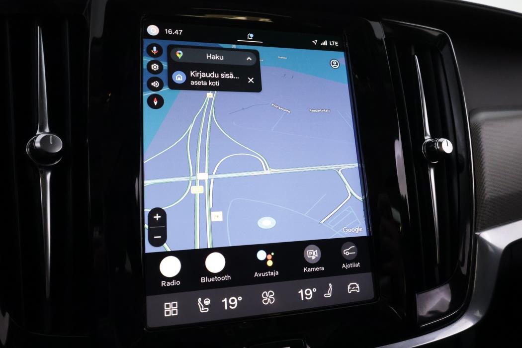 VOLVO V90 2023