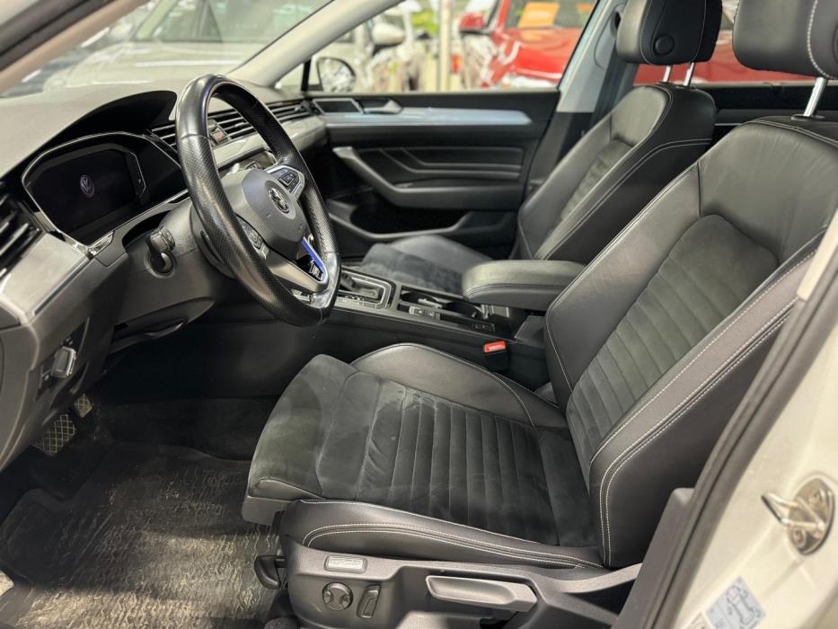 VOLKSWAGEN Passat 2020